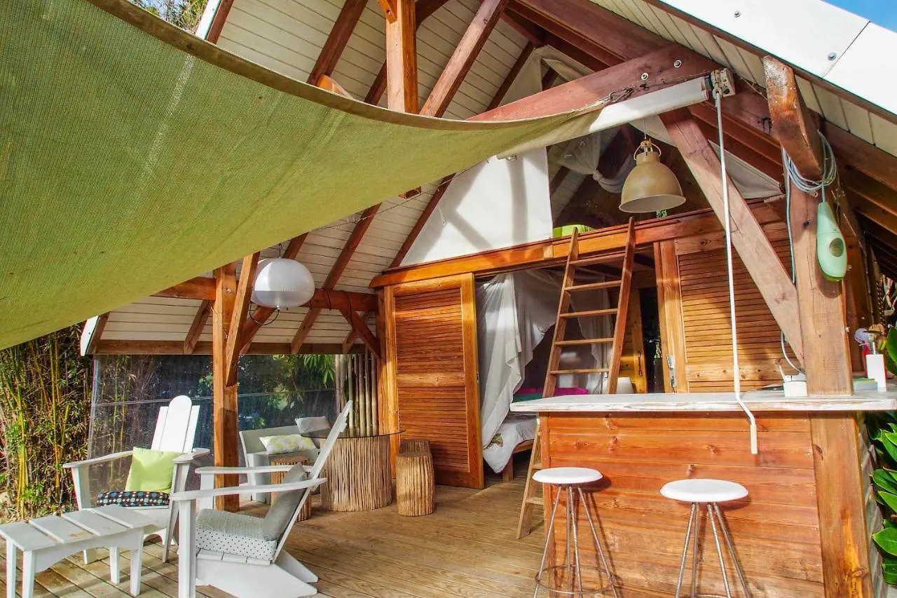 Villa Tiki Le Moule